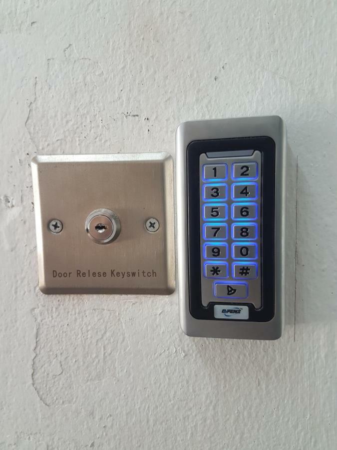 Sembulan @ Ning Guesthouse 宁舒民宿 Kota Kinabalu Luaran gambar